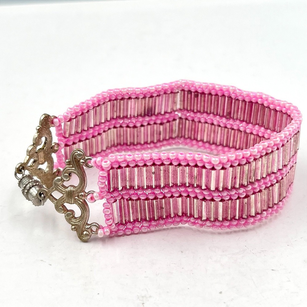Vintage Pink Beaded Cuff Bracelet Y2K Boho Seed & Bugle Bead Magnetic‎ Clasp 90s